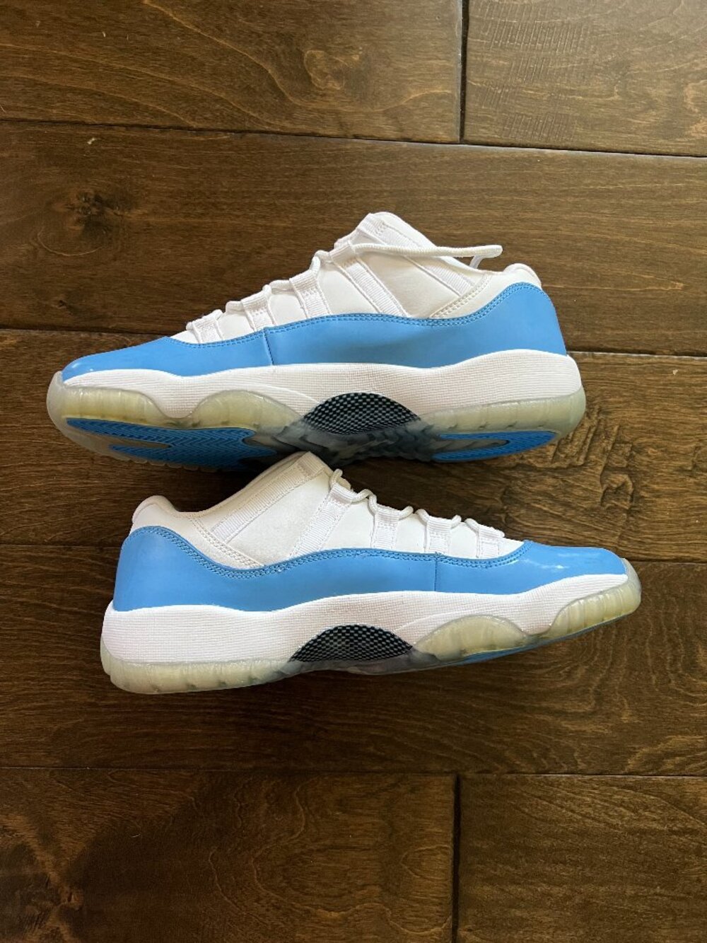 Jordan Retro 11 Low carolina blue